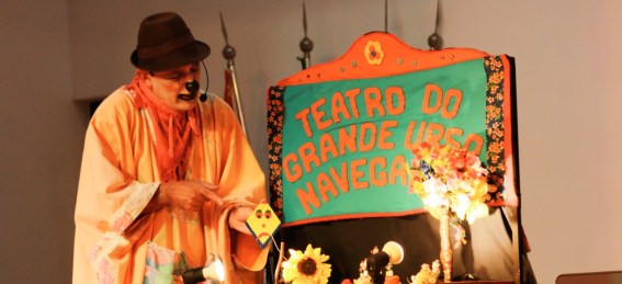 Hoje tem teatro? Tem, sim senhor!